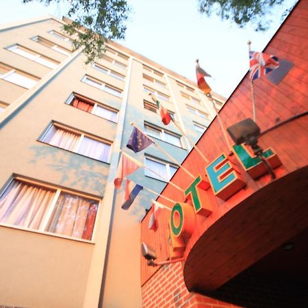 Hotel Ludmila Melnik Luaran gambar