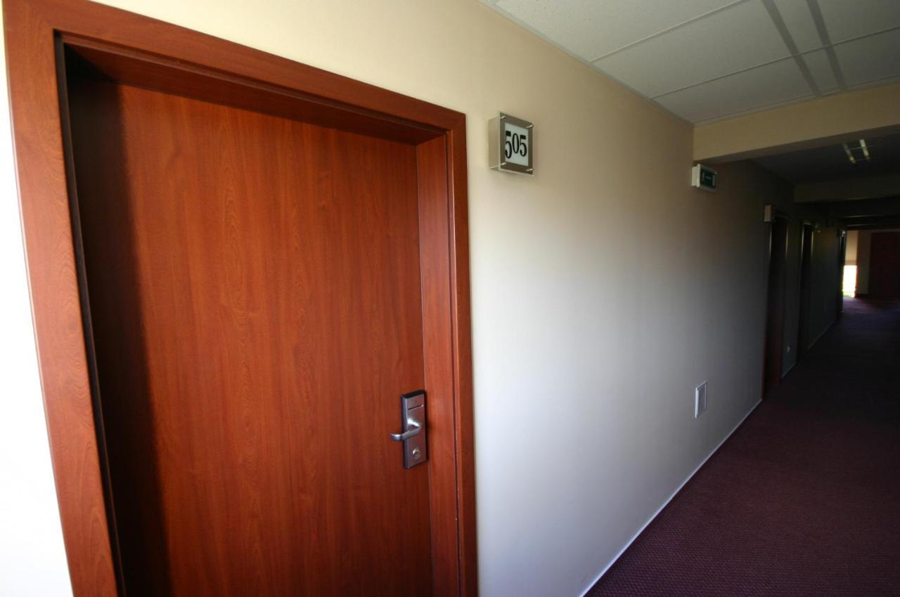 Hotel Ludmila Melnik Luaran gambar